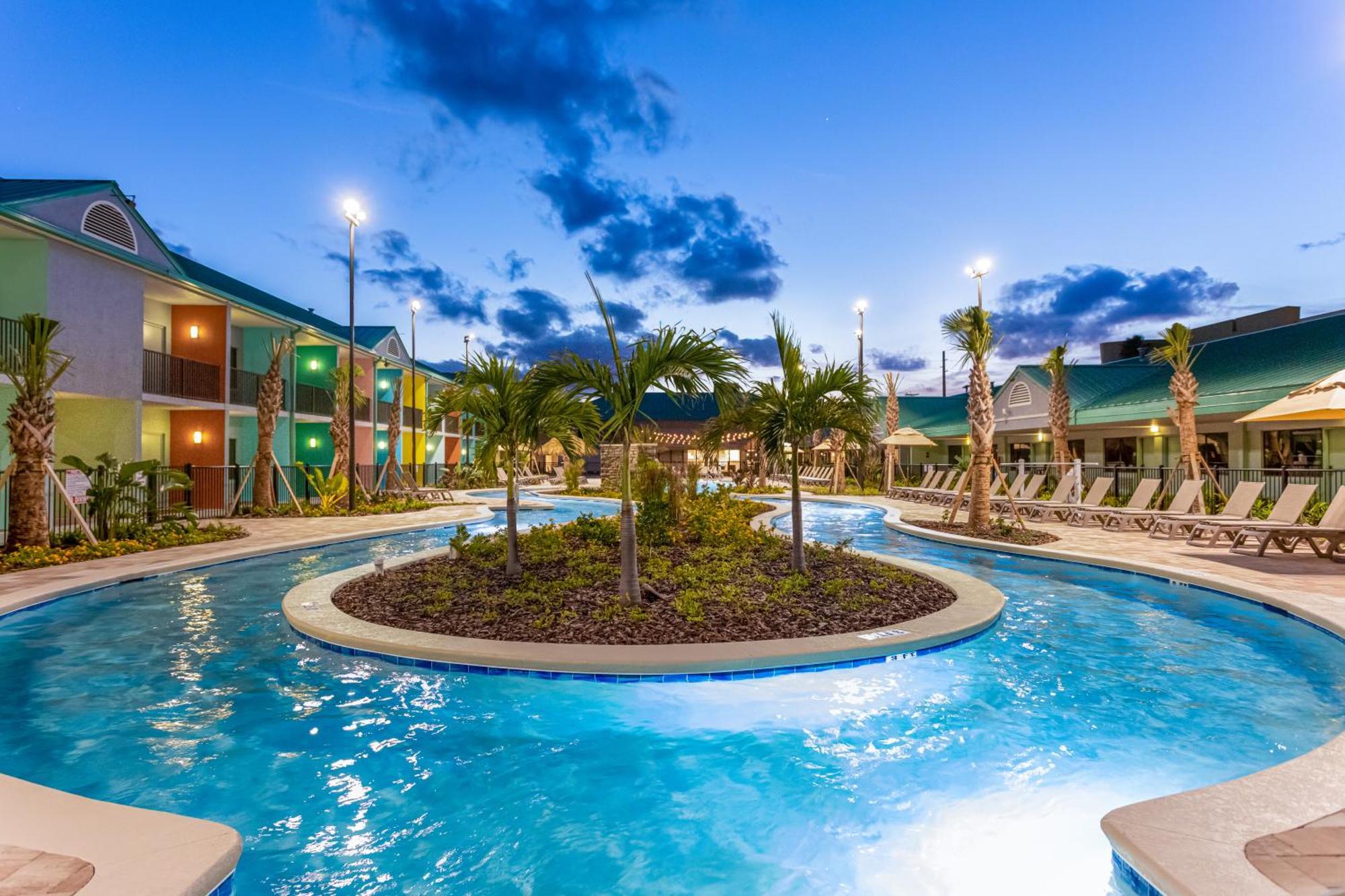 Beachside And Hotel 3*